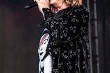 Def-Leppard-2
