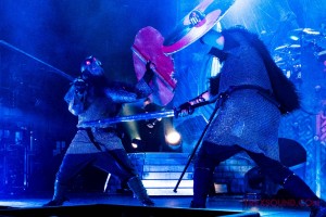 Amon-Amarth-Casino-de-Paris-7-Nov-2016-39