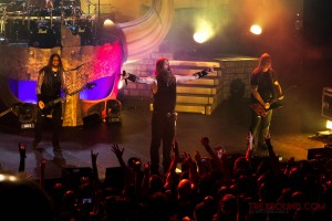 Amon-Amarth-Casino-de-Paris-7-Nov-2016-44