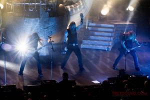 Amon-Amarth-Casino-de-Paris-7-Nov-2016-51