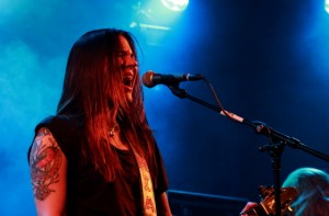 CrucifiedBarbara-DivanduMonde-15-14