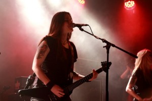 CrucifiedBarbara-DivanduMonde-15-2