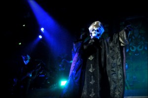 Ghost-Rockhal-2017-04