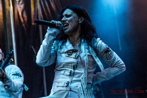 Lacuna-Coil-RNR-Train-Festival-9-juil-2016-17